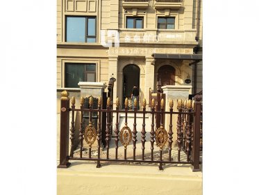 鋁藝護欄安裝案例-11