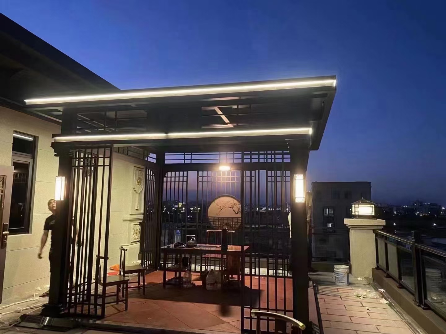 別墅庭院銅門安裝