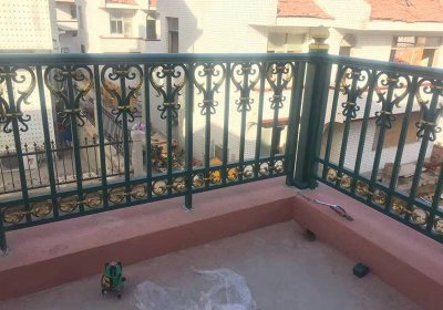 鋁藝護(hù)欄安裝案例